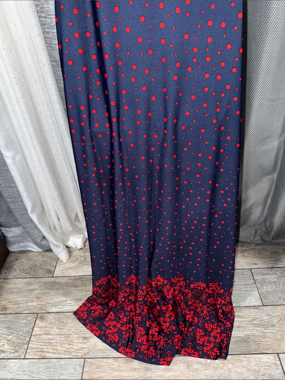 Johnny- Navy and Red Floral Halter Maxi Dress Size XL - Picture 13 of 14